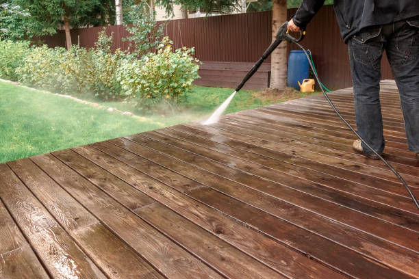 Best Driveway Pressure Washing  in Perry, KS